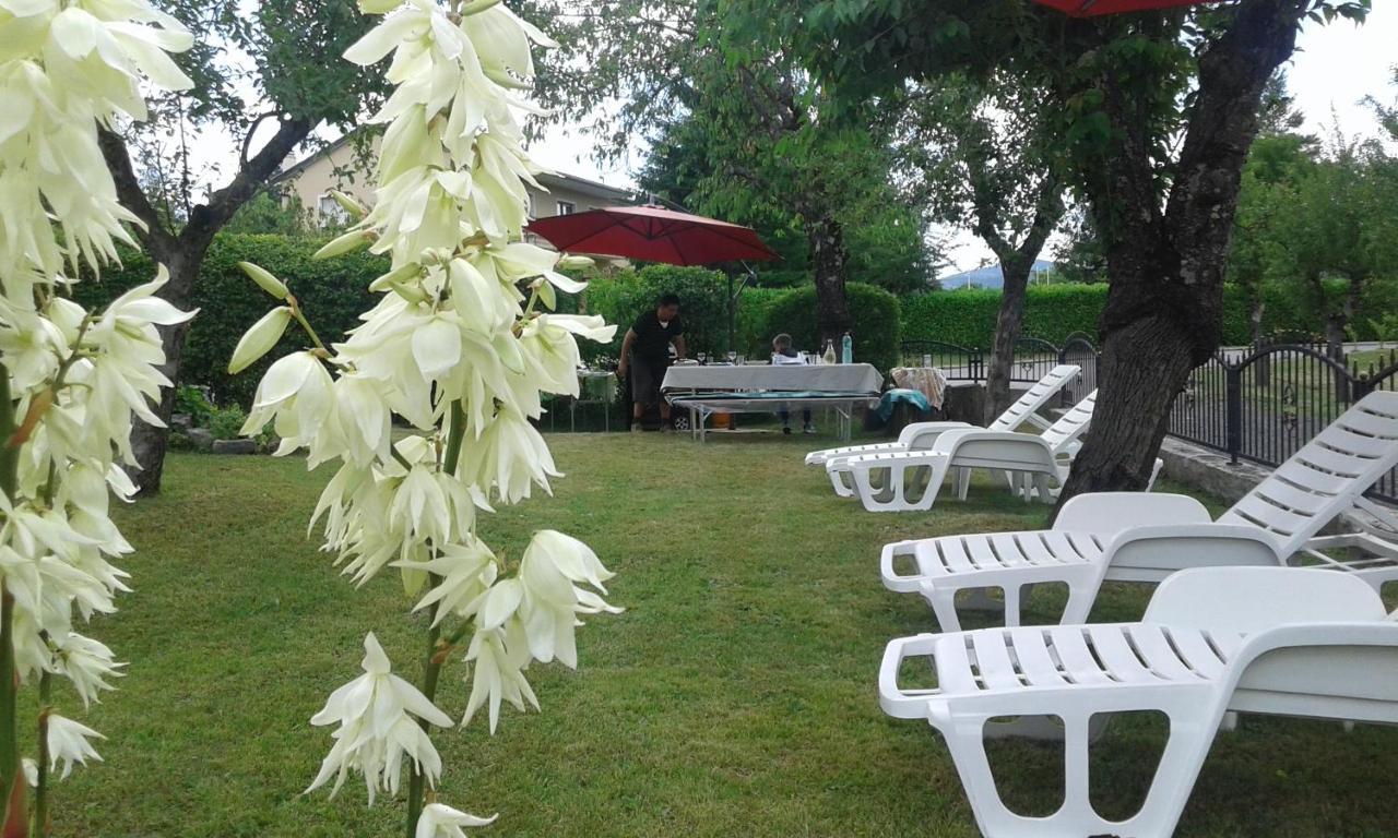 Guest House Surina Rupa Buitenkant foto