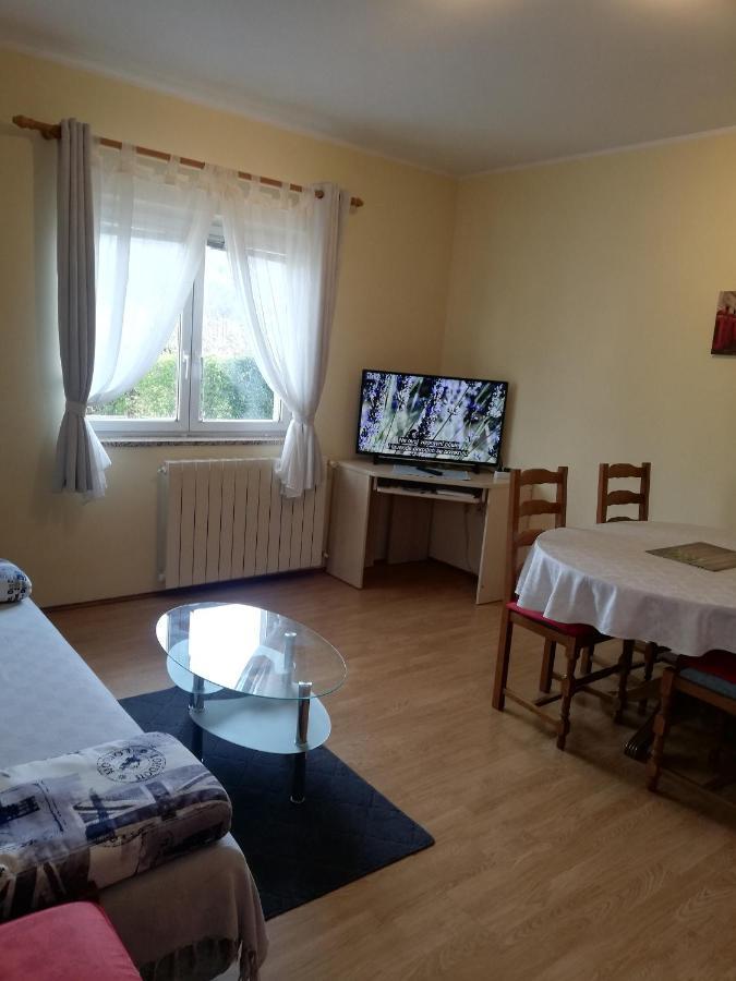Guest House Surina Rupa Buitenkant foto