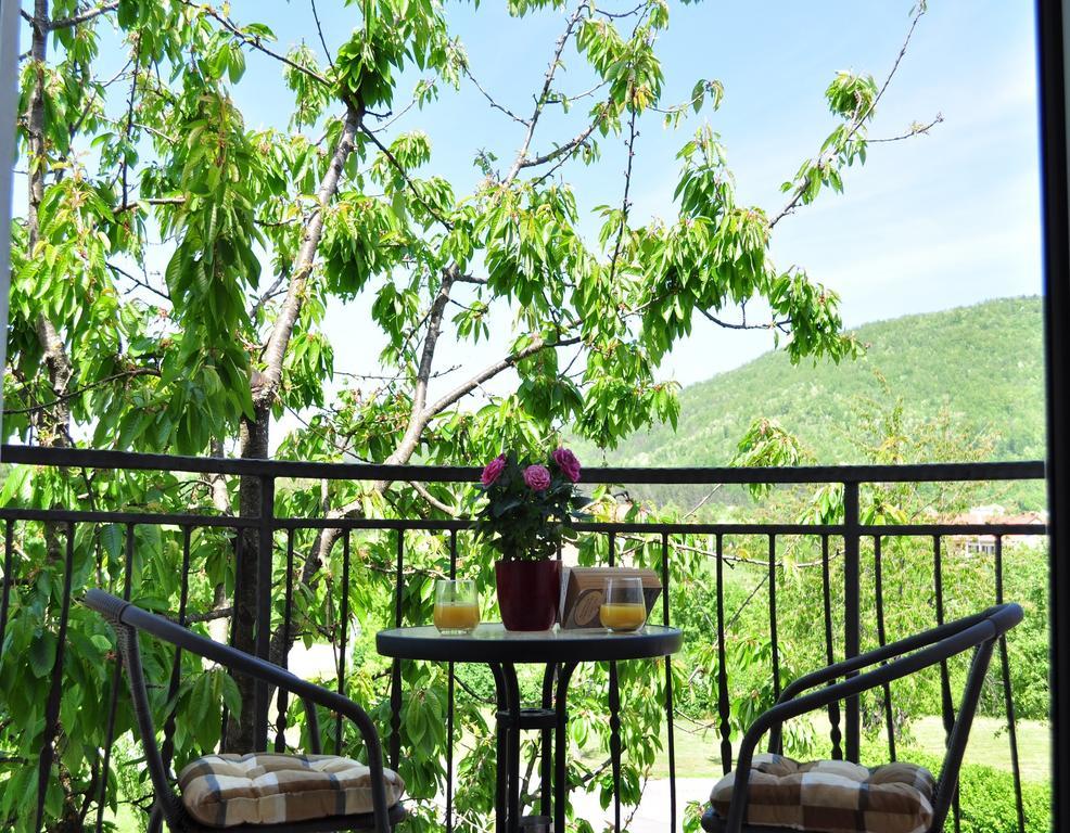 Guest House Surina Rupa Kamer foto