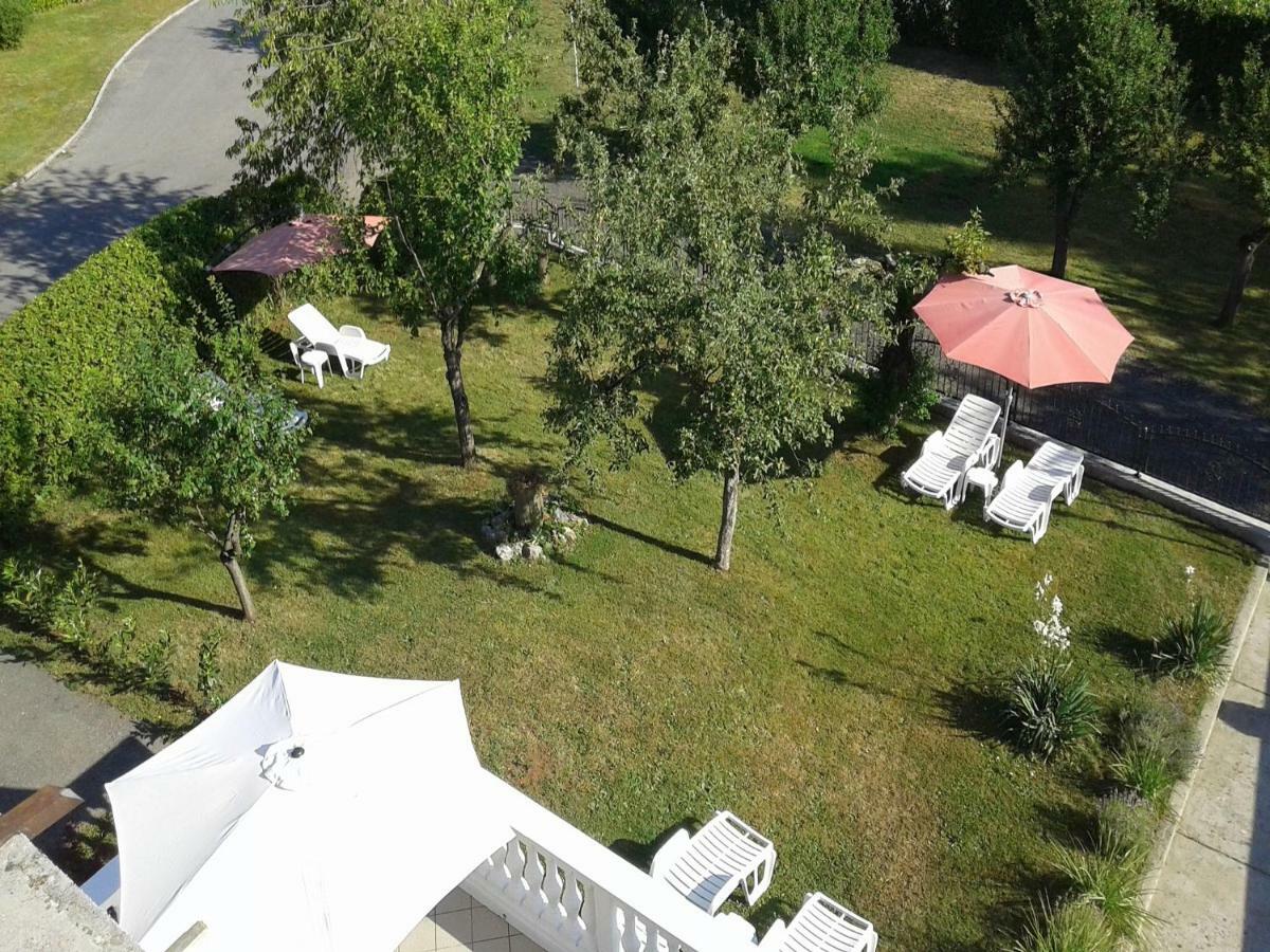 Guest House Surina Rupa Buitenkant foto