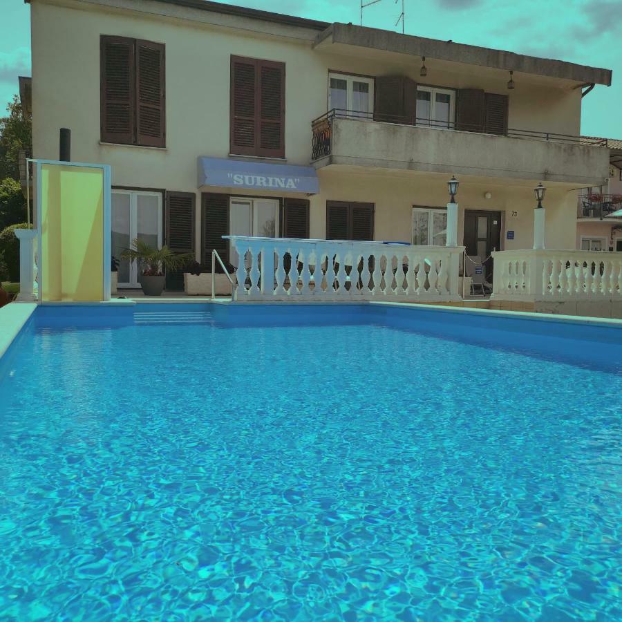Guest House Surina Rupa Buitenkant foto